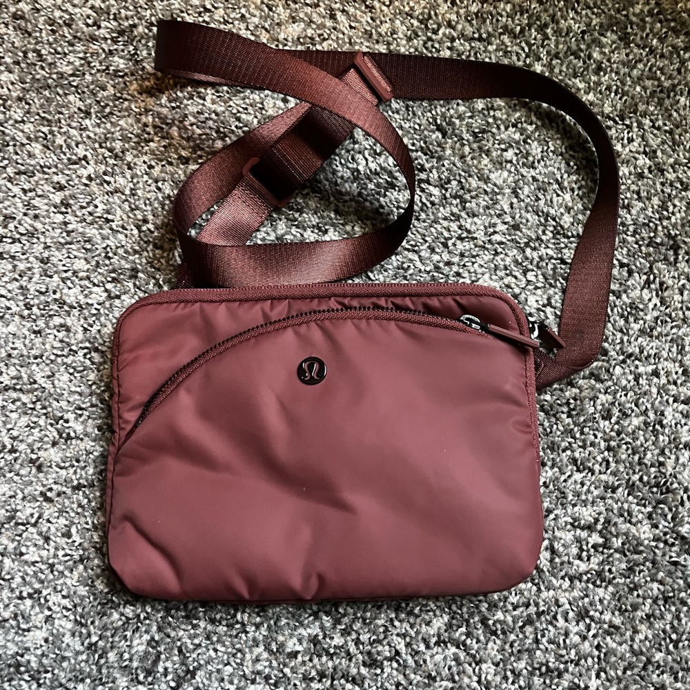 LuluLemon crossbody bag